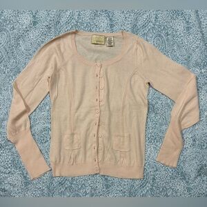 Guinevere Charming Light Pink Button-Up Cardigan